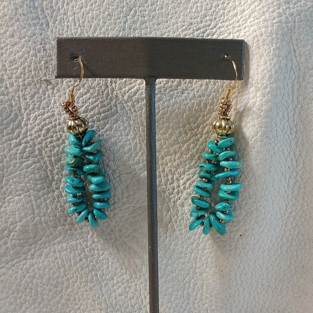 Tourquoise chip brass findings bead earrings 2 inches long Southwest